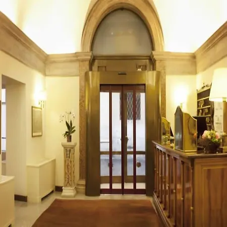 Hotel Santa Chiara