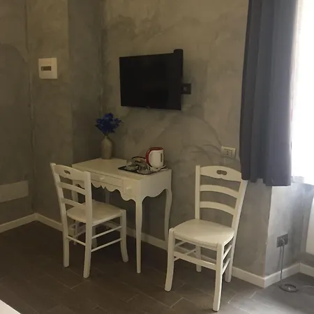 Floor Navona Rome
