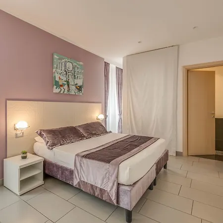 Hotel Trevi Palace Roma