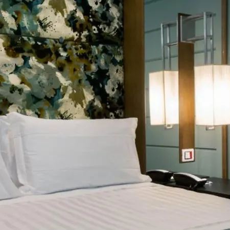 Stendhal Luxury Hotel 4*