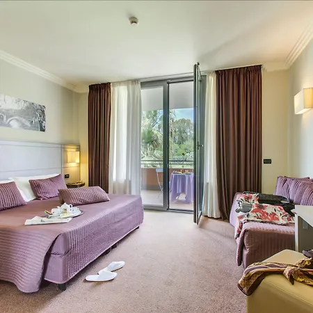Hotel Ardeatina Park