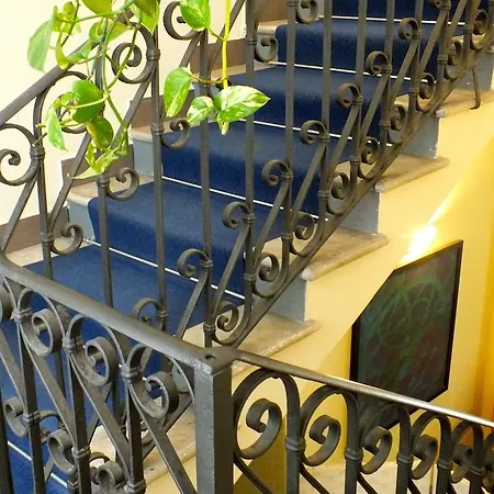 San Lorenzo Hostel