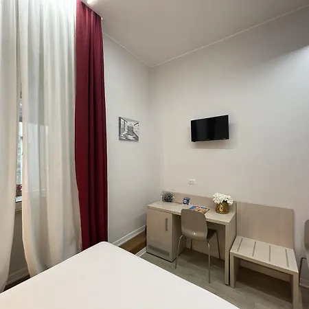 Giotto Flavia Hotel 2*