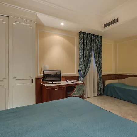 Hotell Borromeo 3*