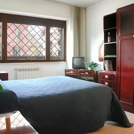 Tassoni Aparthotel