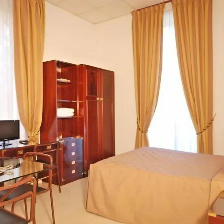 Tassoni Aparthotel