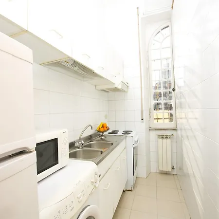 Aparthotel Tassoni 3*