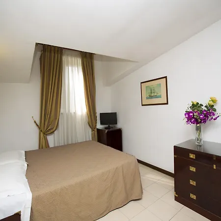 Aparthotel Tassoni