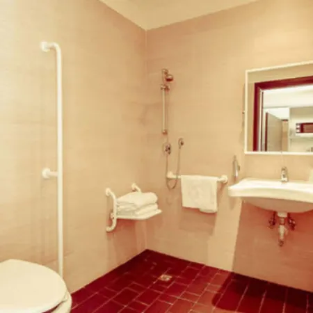 Hotel Ways Garden & Leisure 4*