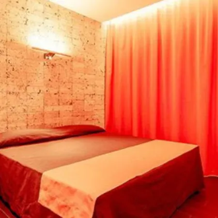 Ways Garden & Leisure 4*