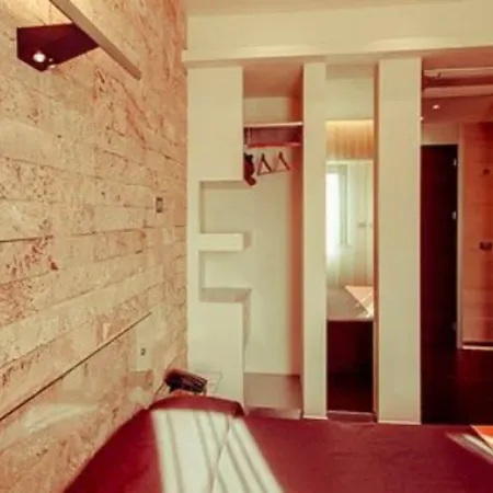 Ways Garden Hotel&leisure 4* Rome