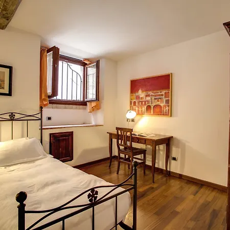 Guest house Residenza Domizia Rome
