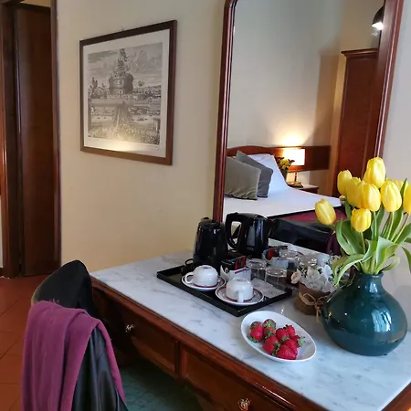 Teatro Di Pompeo Hotel Rome