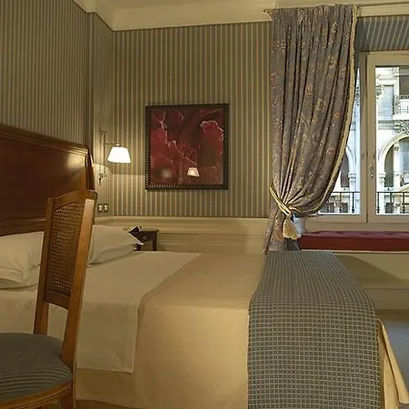 Stendhal 4*