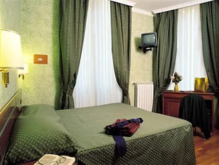 Hotel Fellini