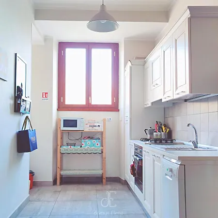 Domus Elena * Roma