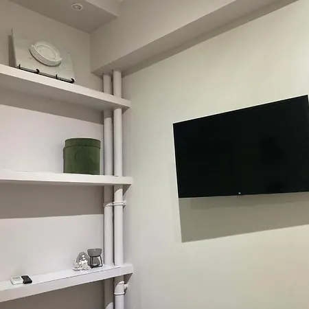 Casa Valesio * Rome