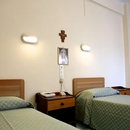 Istituto Piccole Ancelle Di Cristo Re 3*