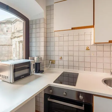 Apartment Maison Leonardo Al Pantheon Rome