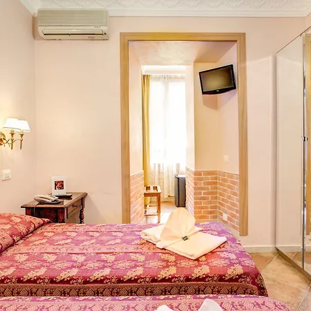 Caravaggio Hotel 3*