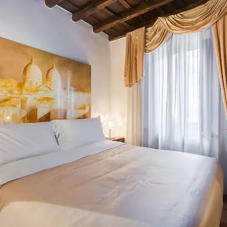 Luxury Navona 2*
