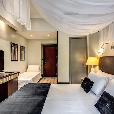 Giuggioli 3* Roma