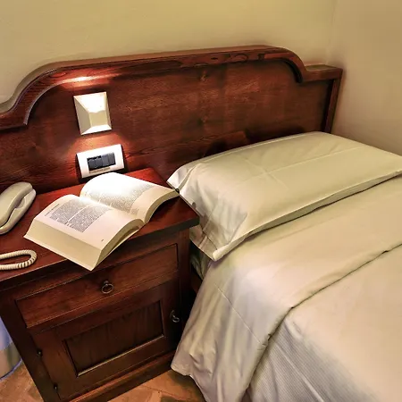 Casa I Cappuccini 3* Rome