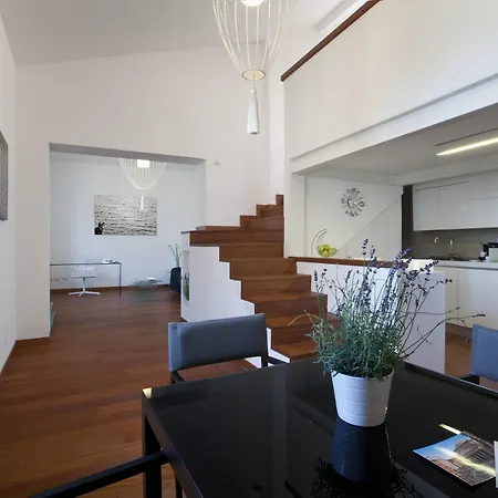 Oriana Homel Apartment Rome
