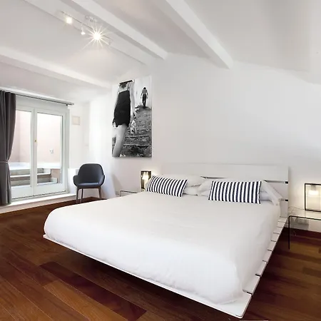 Apartment Oriana Homel Rome