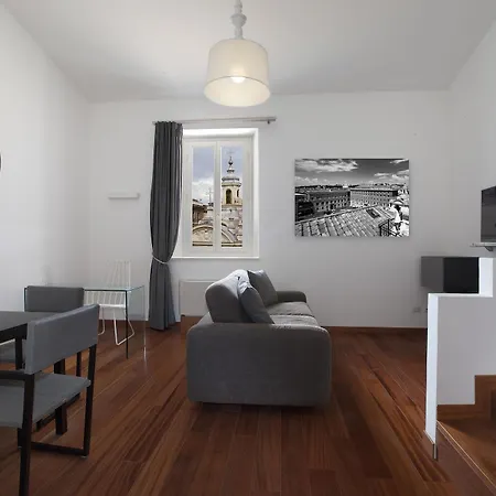 Apartment Oriana Homel Rome
