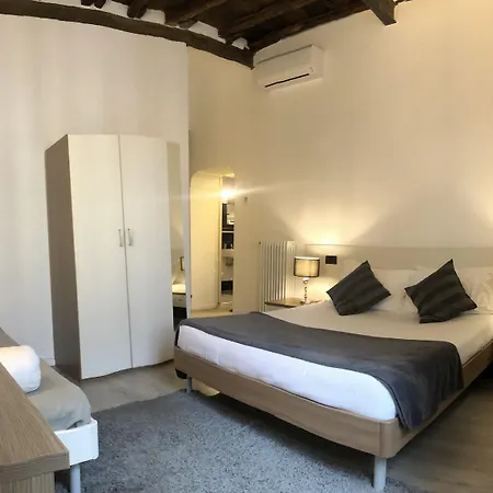 Giuturna Boutique Hotel