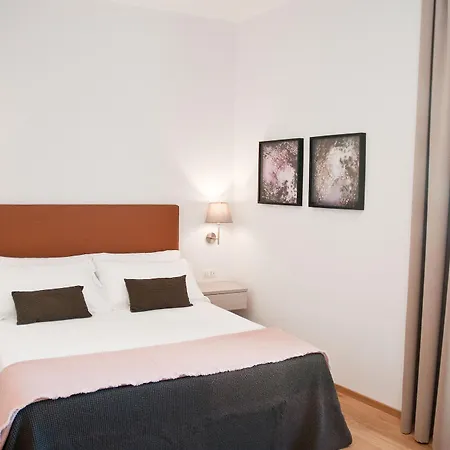 Giuturna Boutique