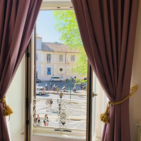 Trastevere Royal 2* Rzym