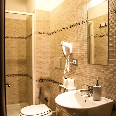 Guest house Mosaic Central Guest House 3*