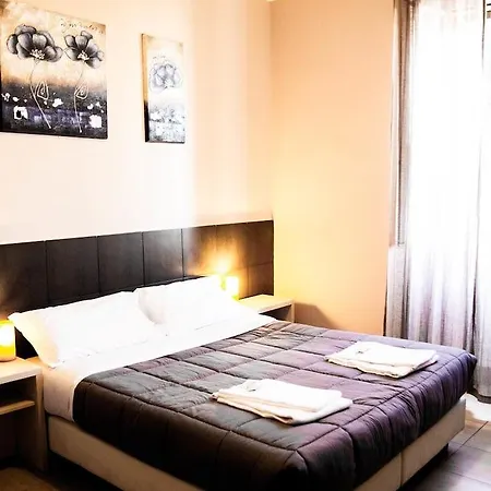 Mosaic Central Guest House 3*