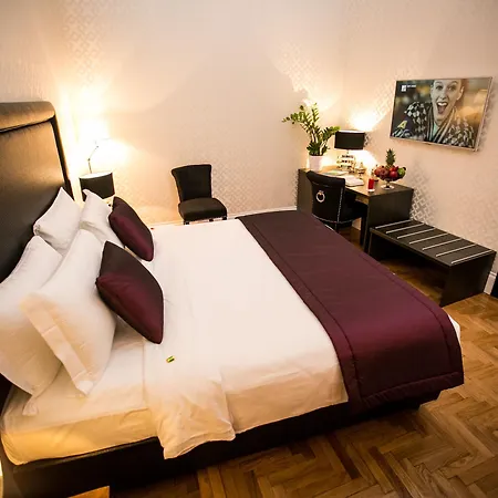 Bed & Breakfast Minerva Relais 3*