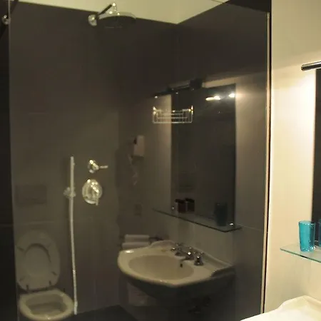 Relais Teatro Argentina Bed & Breakfast 2*