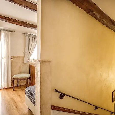 Pantheon Guest house 3*