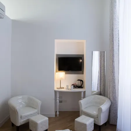 Spagna Ave Bed & Breakfast