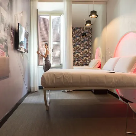 Irooms Campo Dei Fiori Guest house