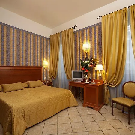 Otel Golden 2*