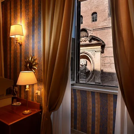 Otel Golden 2*