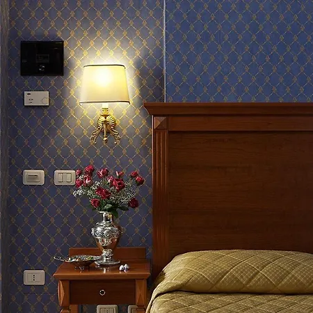 Otel Golden