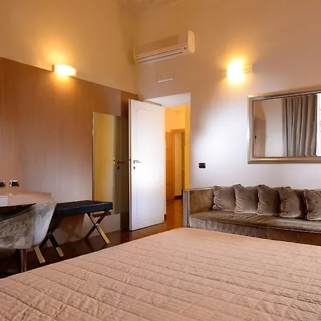 Golden Otel 2*