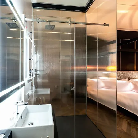 The H'all Tailor Hotel Rome