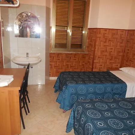 Cressy Hotel Roma