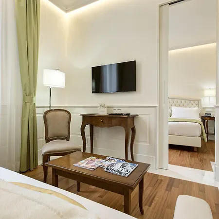 Degli Artisti Hotel 4*