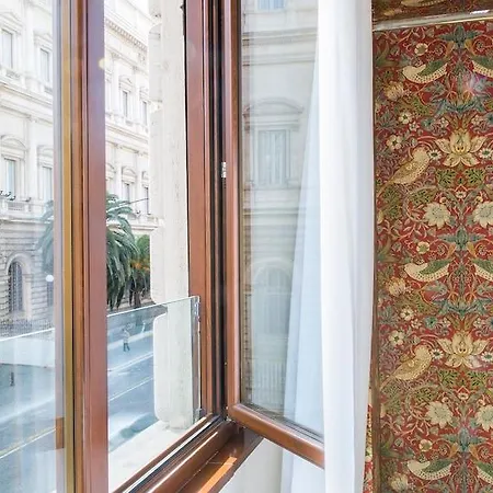 Apartment Via Della Consulta Rom