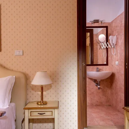 Boncompagni Гостевой дом 3*