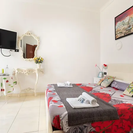 Cicero Center Guest house 3*